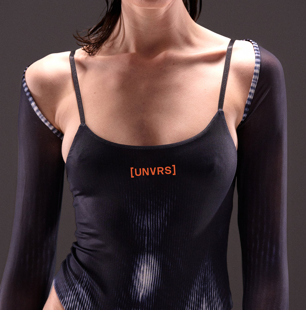 GRAPHIC MESH SLEEVES