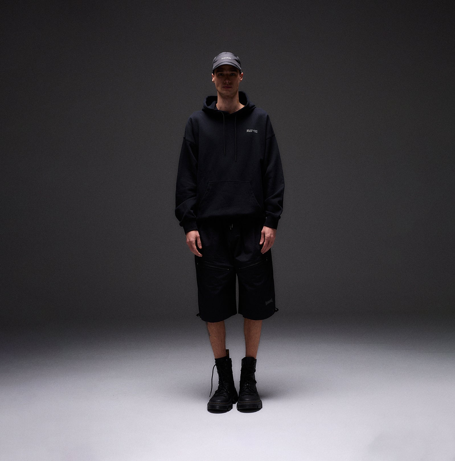 PREMIUM LOGO HOODIE