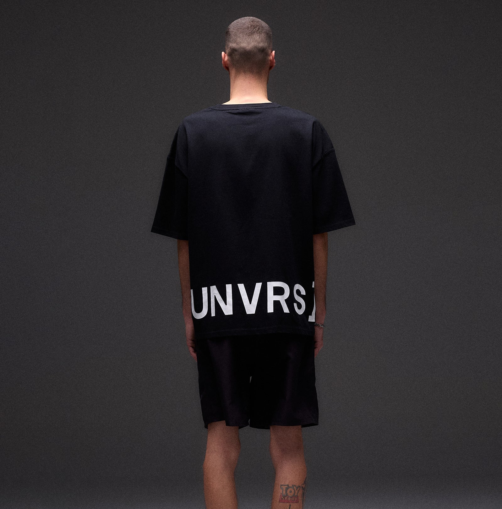 PREMIUM LOGO TEE