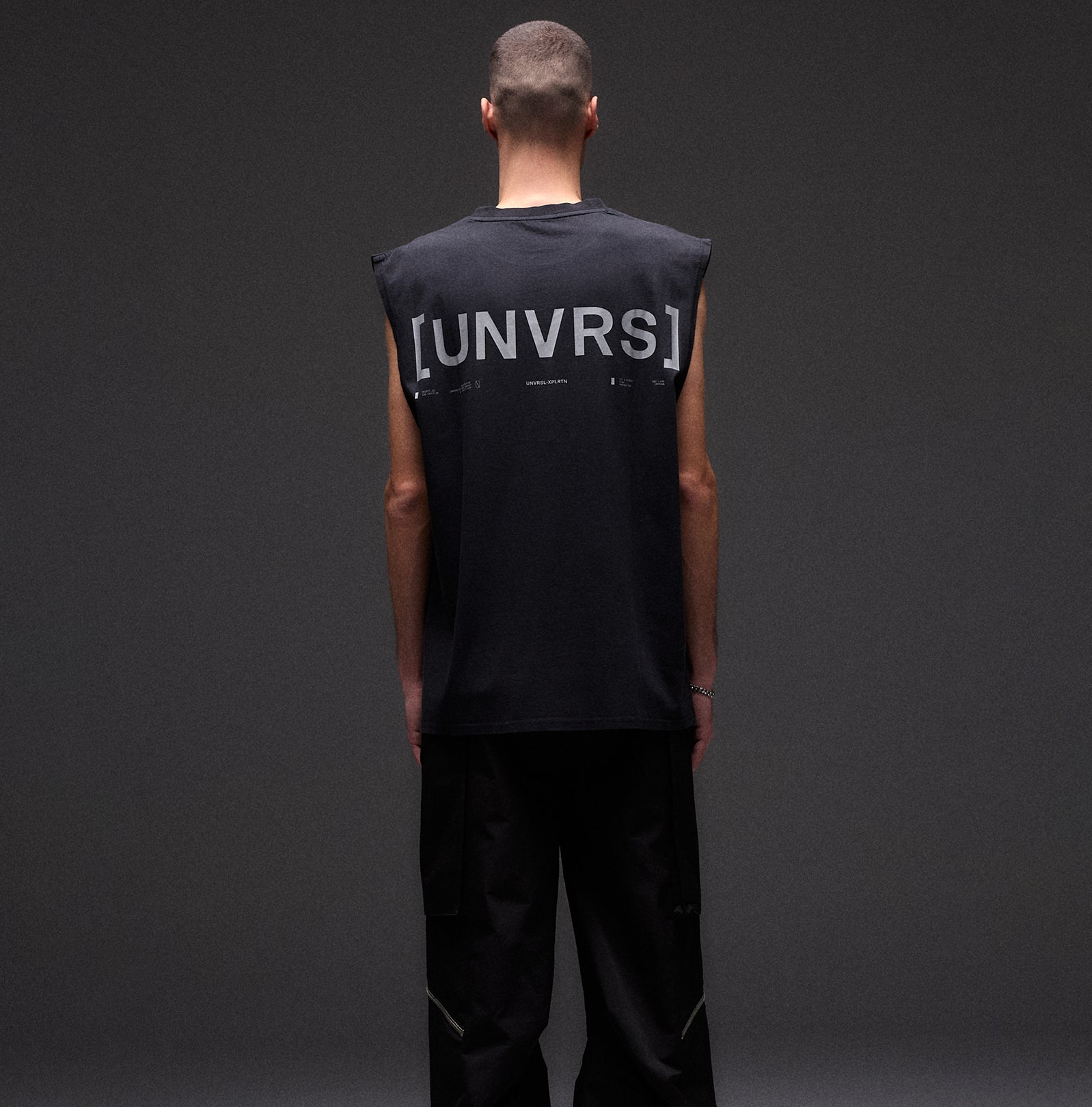 CORE LOGO VEST