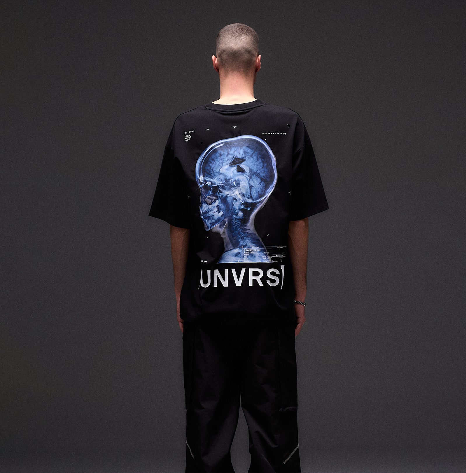 BRAIN SCAN TEE