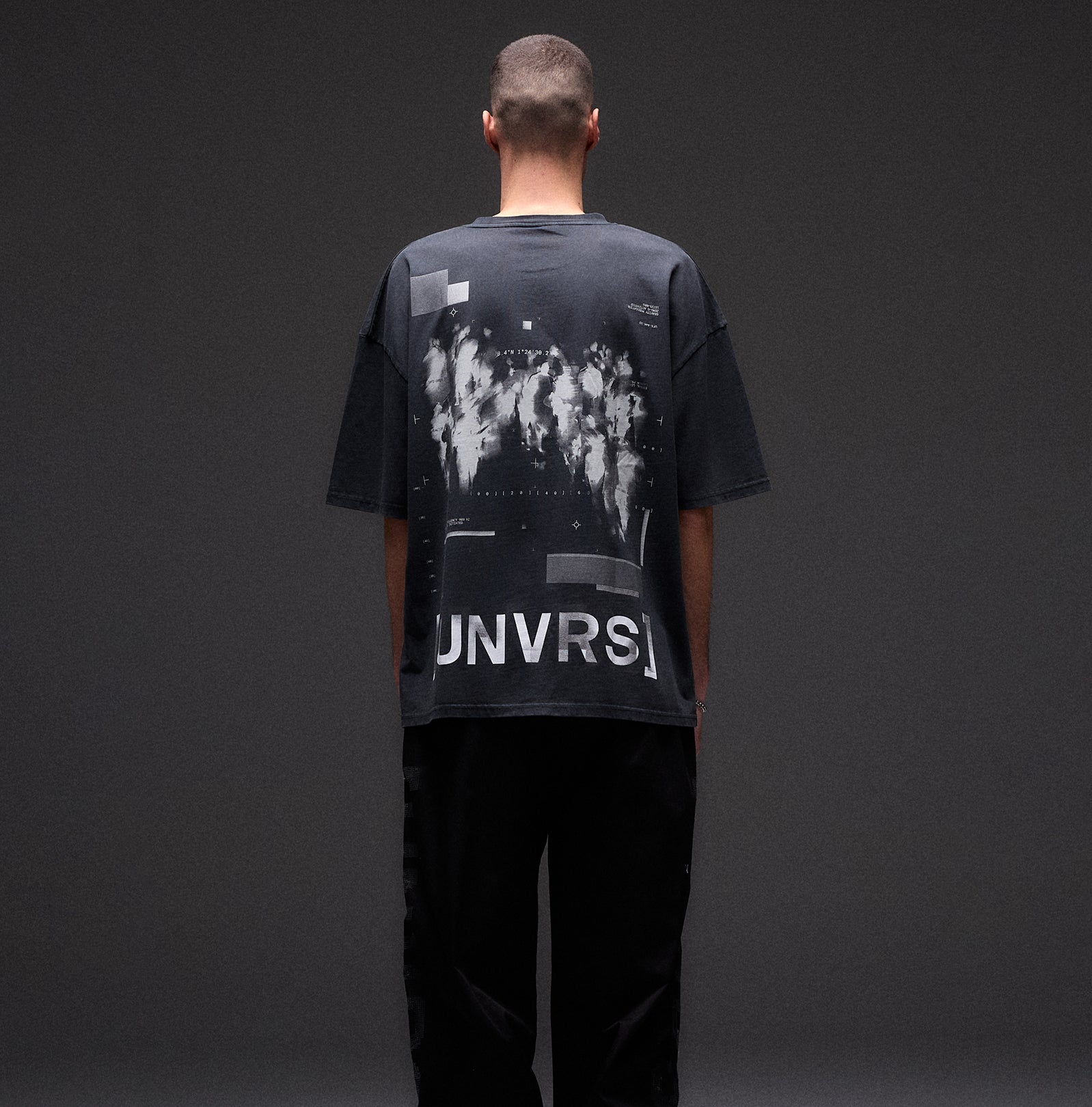 CROWD COSMOS TEE