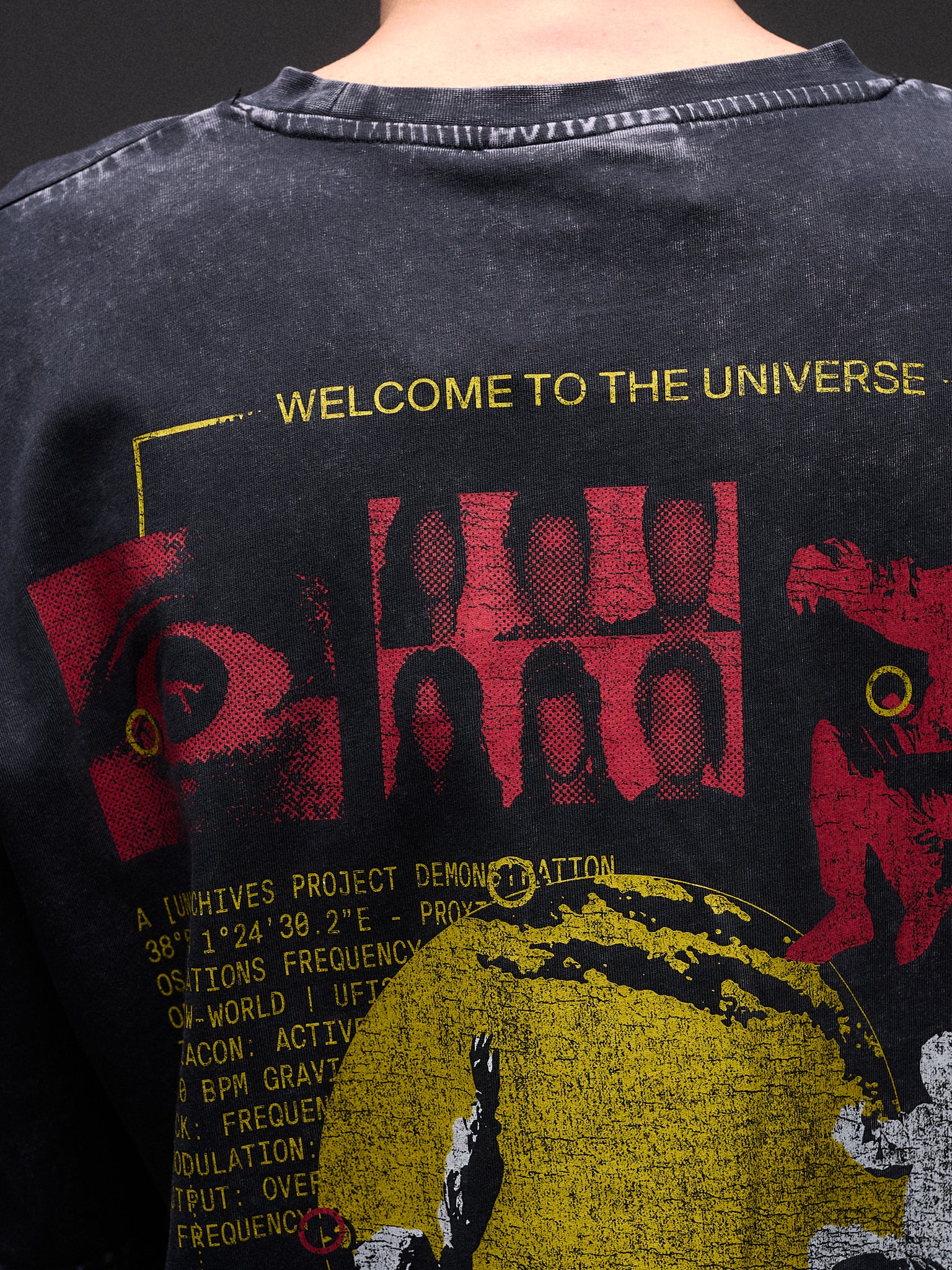 STAR GAZING TEE