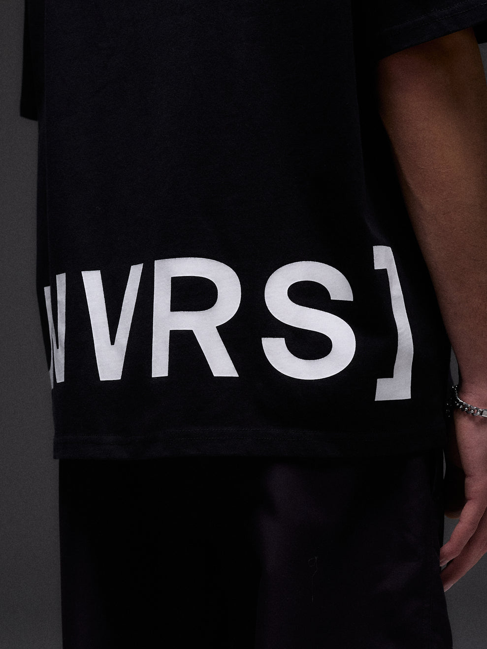 PREMIUM LOGO TEE