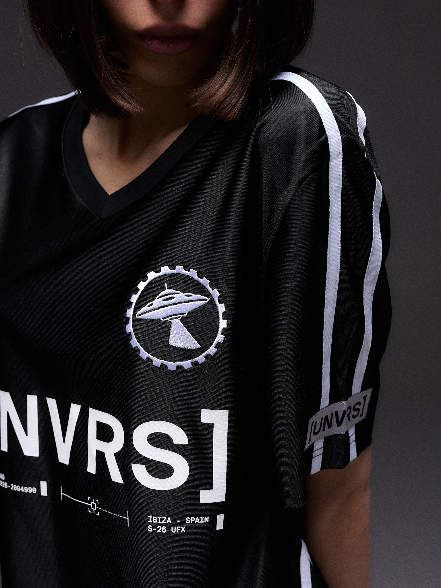 METALLIC BLACK JERSEY